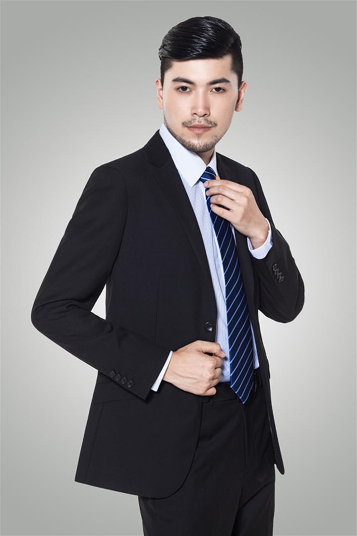 范菲薇创始人 & 执行董事